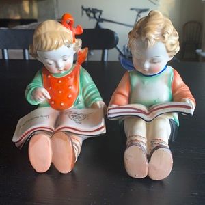 Vintage Enesco Japan / Goebel Hummel "Book Worm" figurine